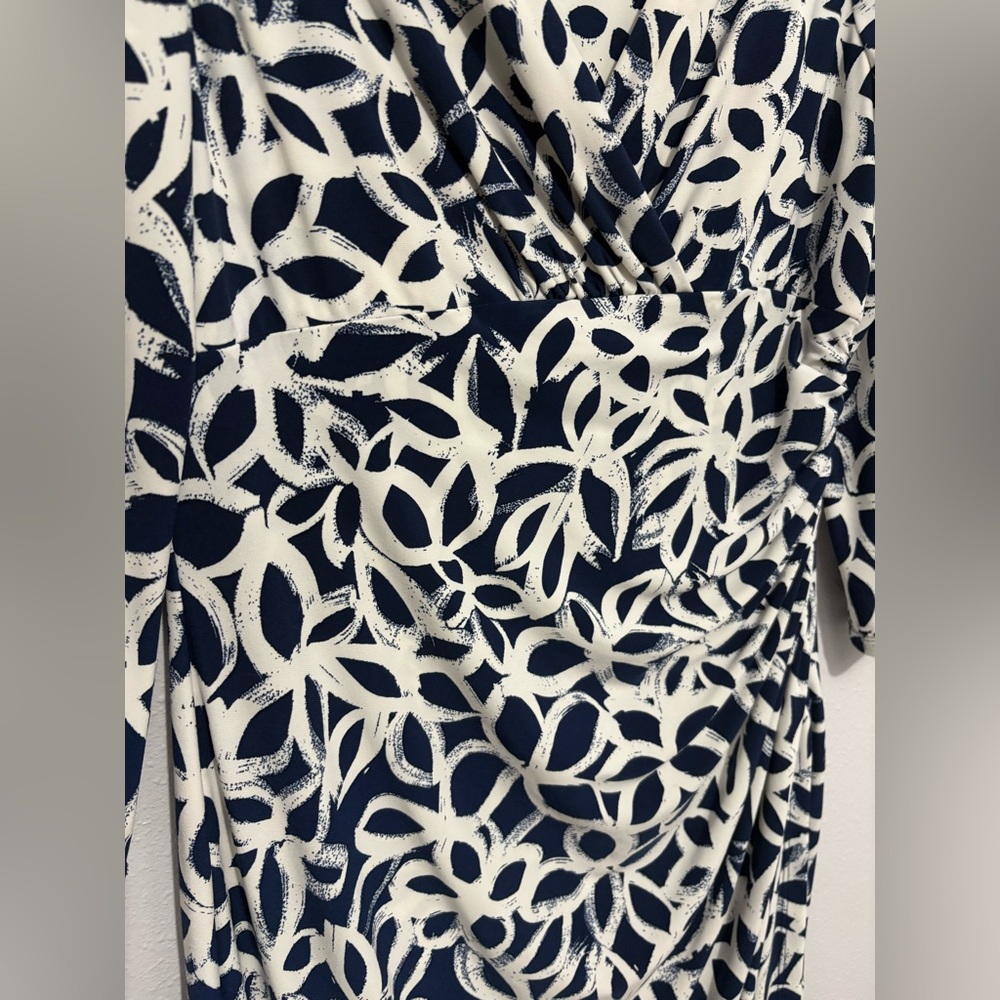 Lauren Ralph Lauren Navy and Cream/White Elsie Faux Mock Wrap 3/4 Sleeve Dress - Picture 4 of 9